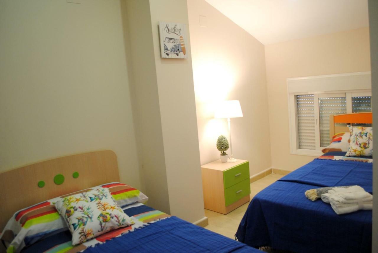 Chillout Grau De Gandia- Attico Para 6 Personas Invitamos Familias Y Jovenes, Dos Banos Exterior photo