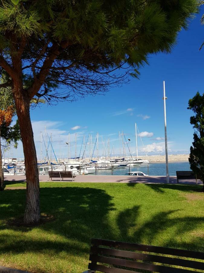 Chillout Grau De Gandia- Attico Para 6 Personas Invitamos Familias Y Jovenes, Dos Banos Exterior photo